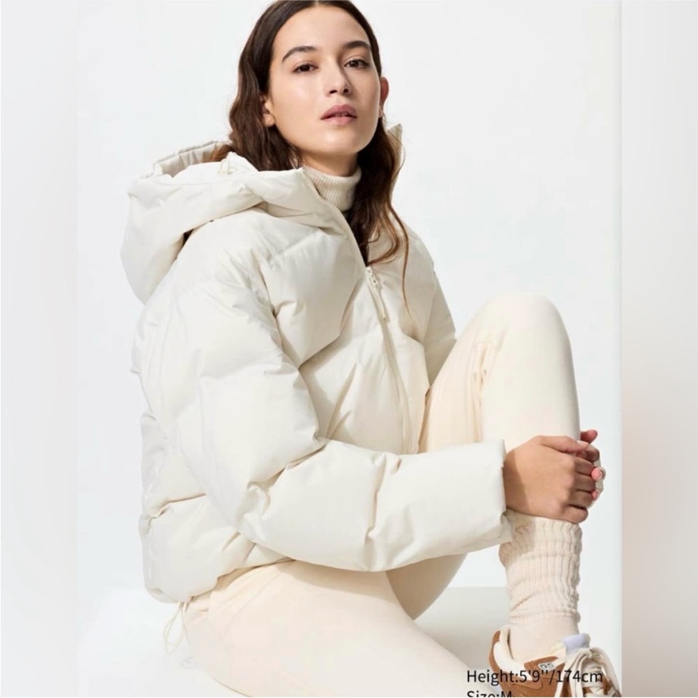 Uniqlo Women's White Cropped Puffer Jacket